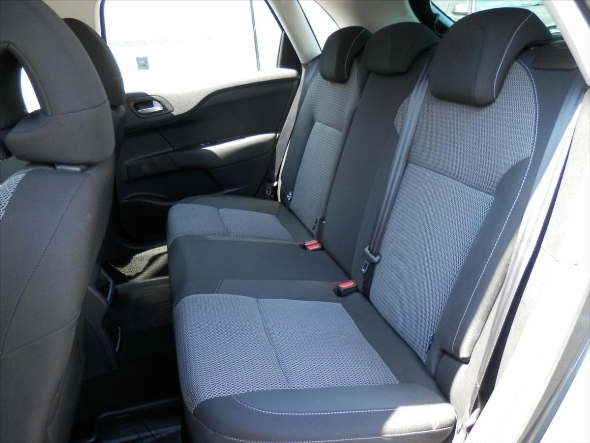 2014 Citroen C4 - 17