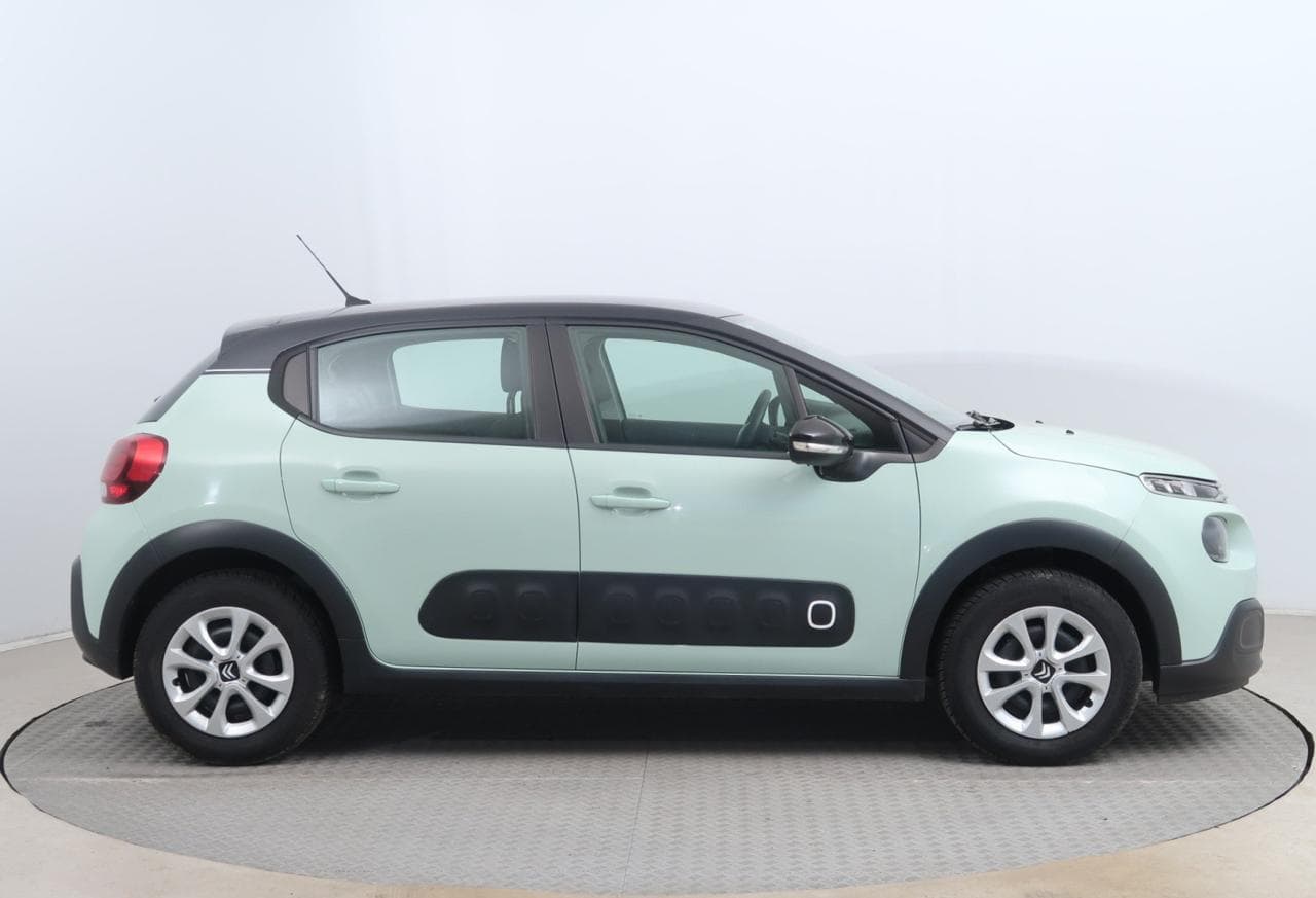 2018 Citroen C3 - 8