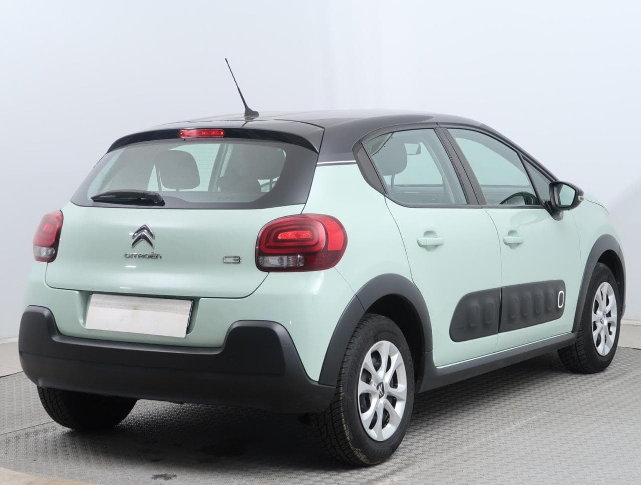 2018 Citroen C3 - 7