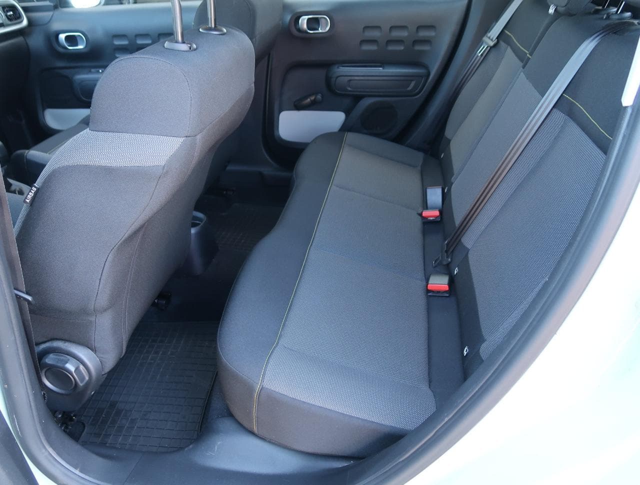 2018 Citroen C3 - 15