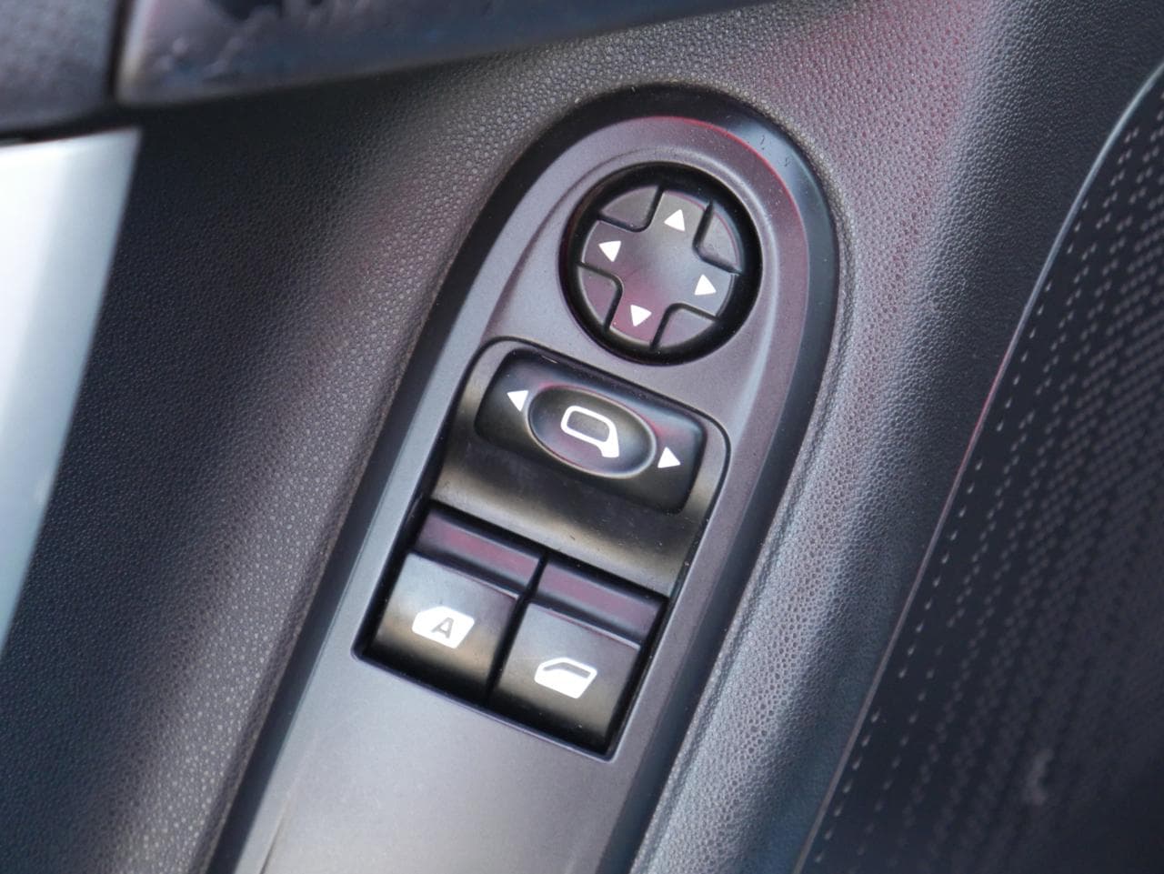 2011 Citroen C3 - 16