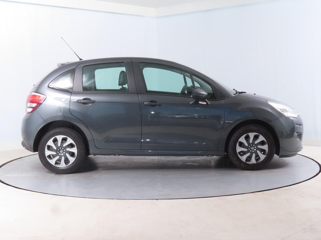 2016 Citroen C3 - 8