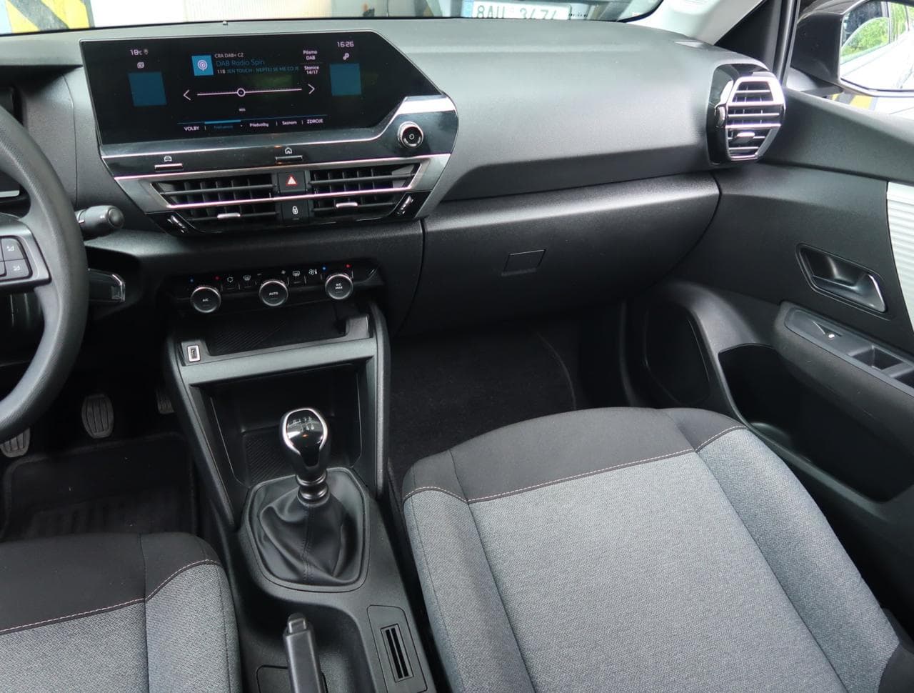 2021 Citroen C4 - 11