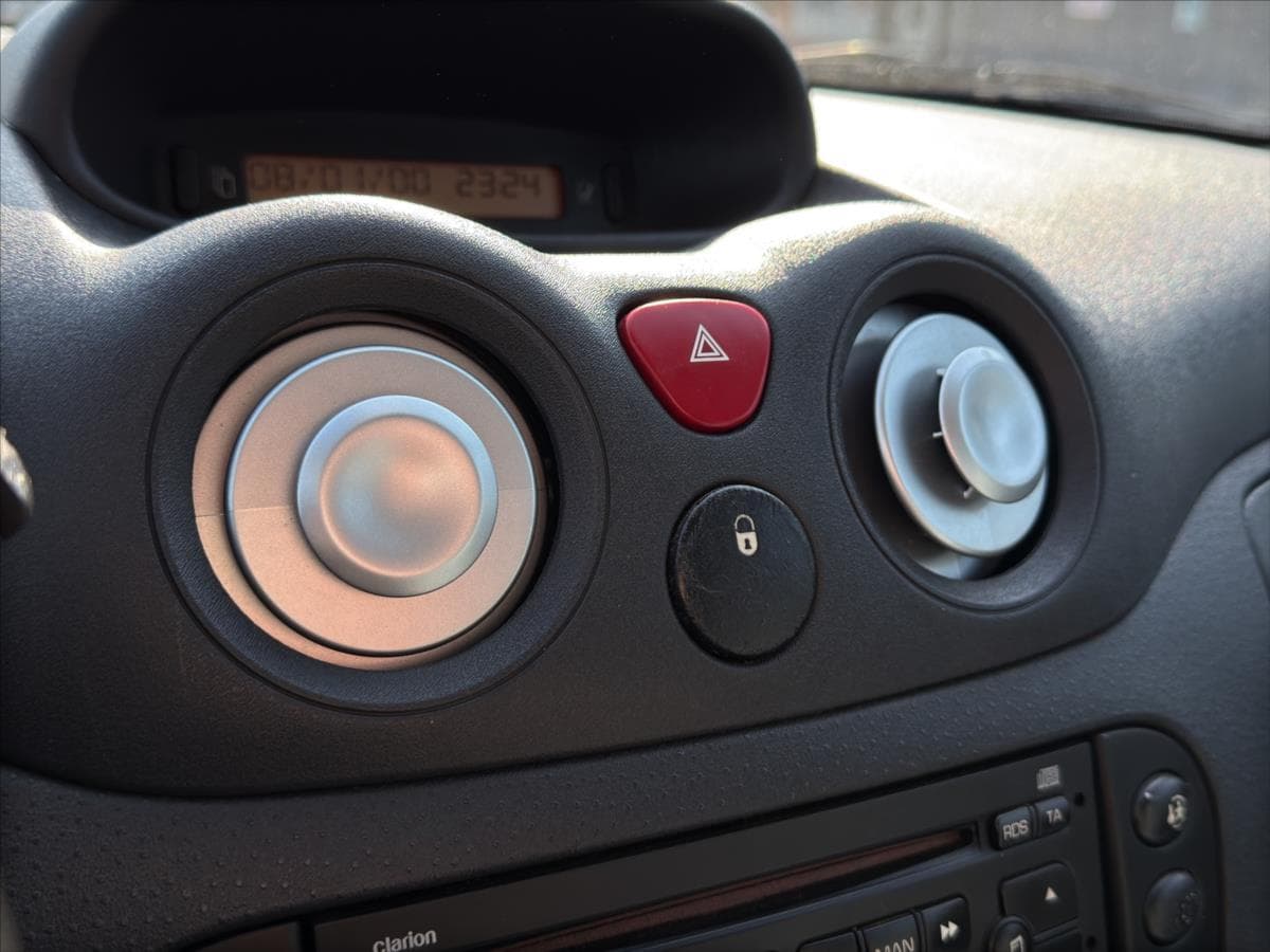 2003 Citroen C3 - 20