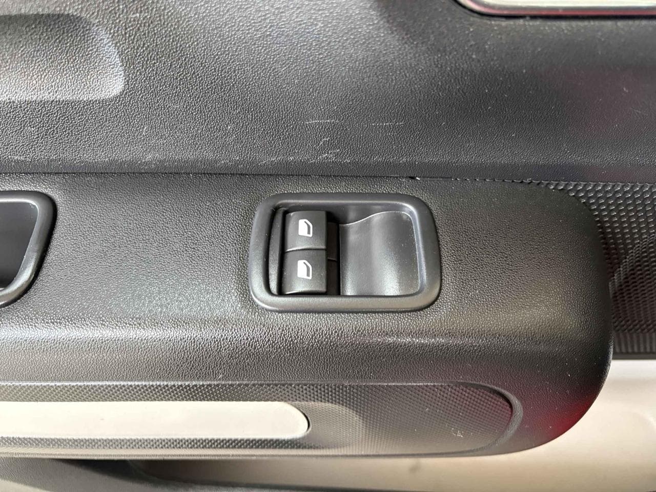 2018 Citroen C3 - 15