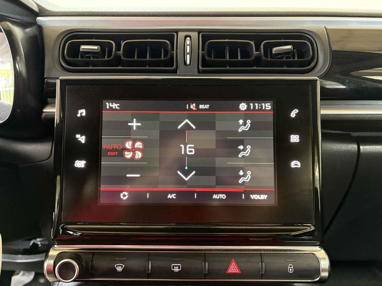 2018 Citroen C3 - 16