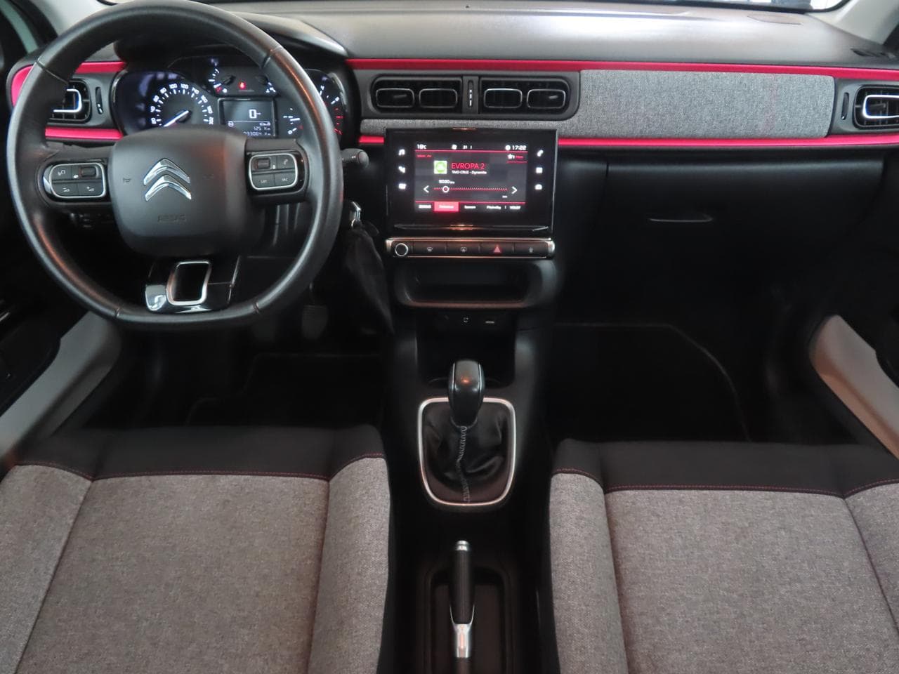 2018 Citroen C3 - 10