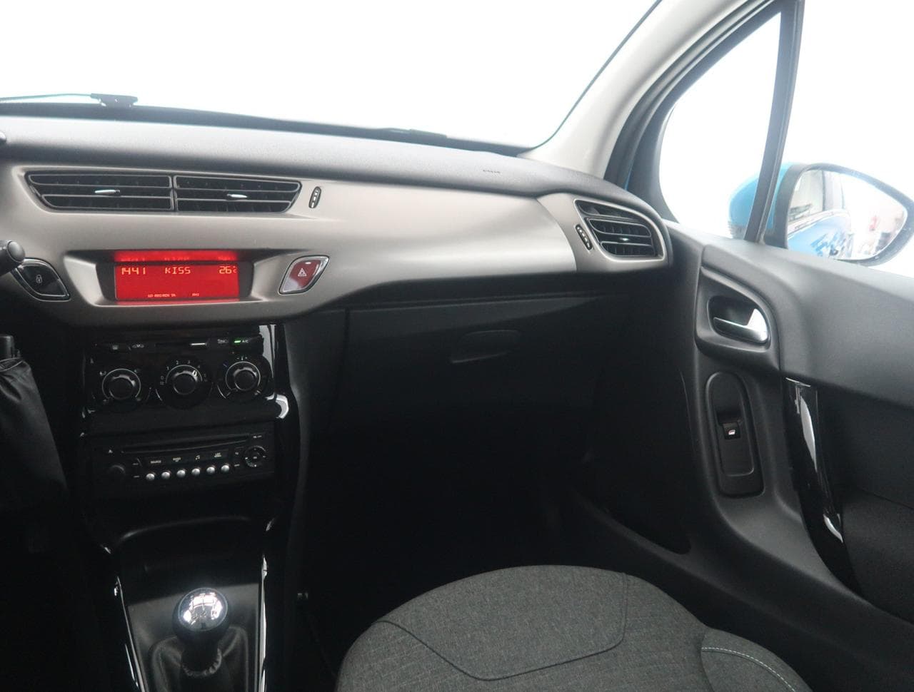 2016 Citroen C3 - 11