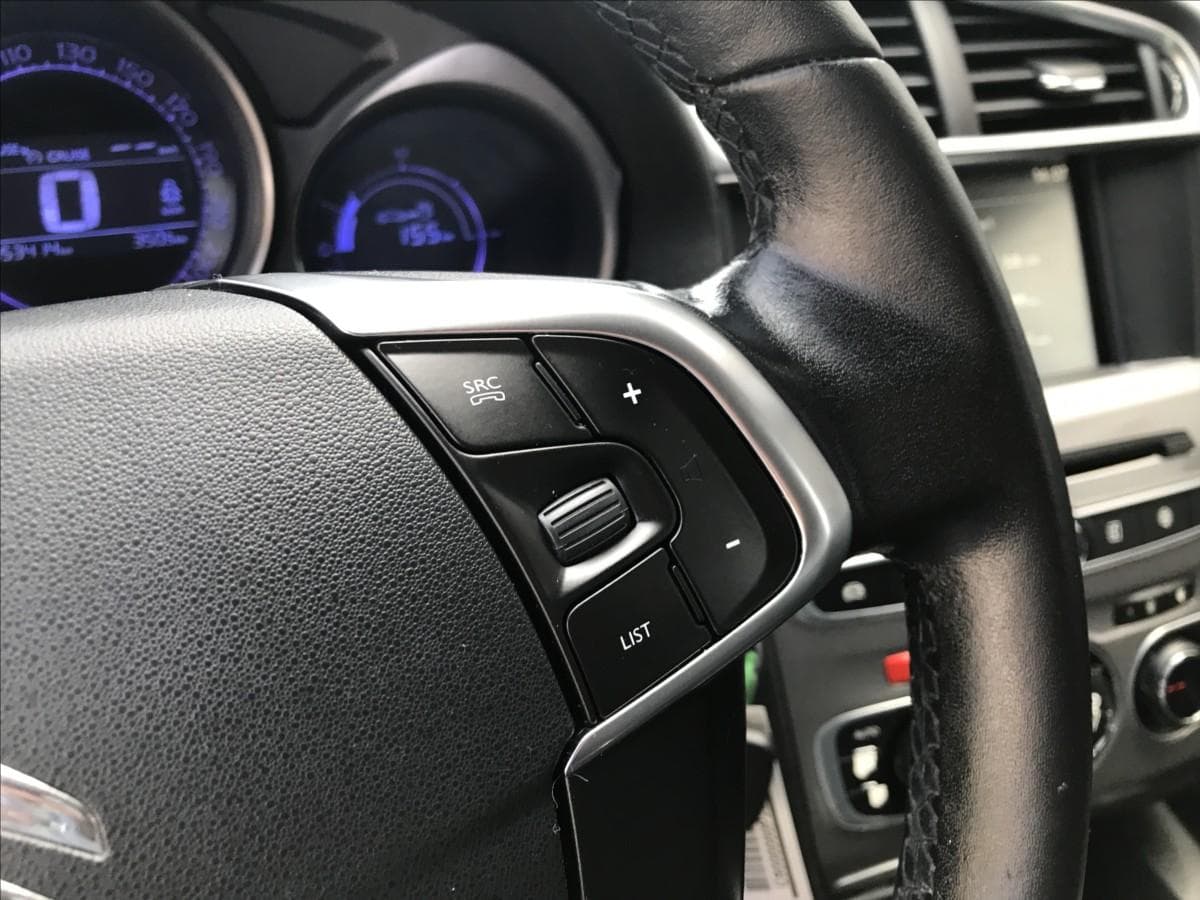 2015 Citroen C4 - 13