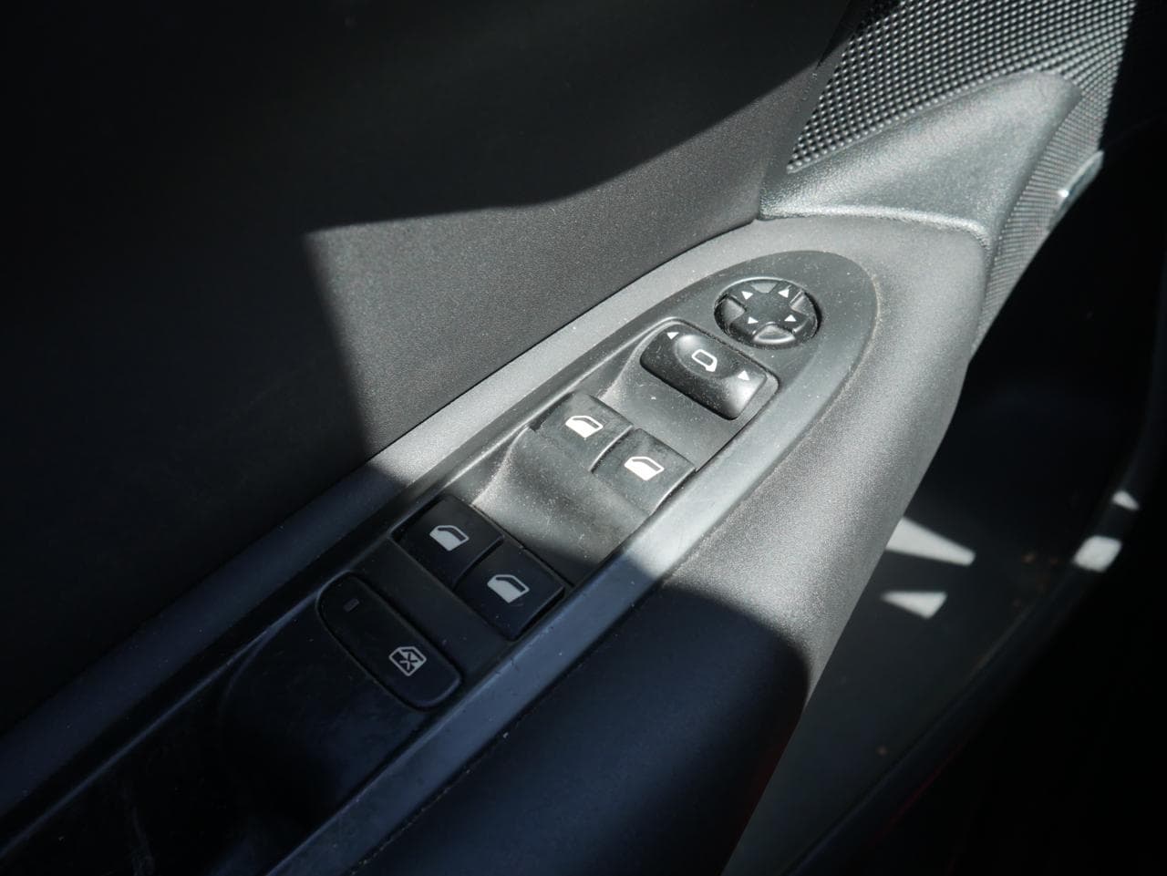 2011 Citroen C4 - 11