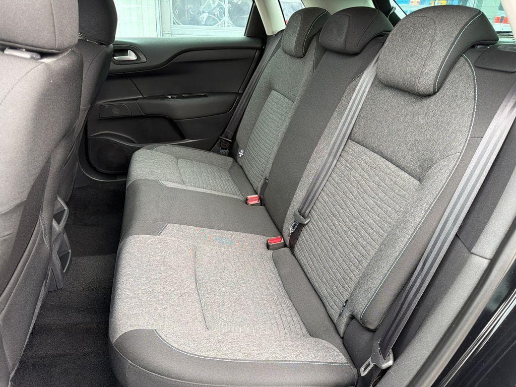 2016 Citroen C4 - 9