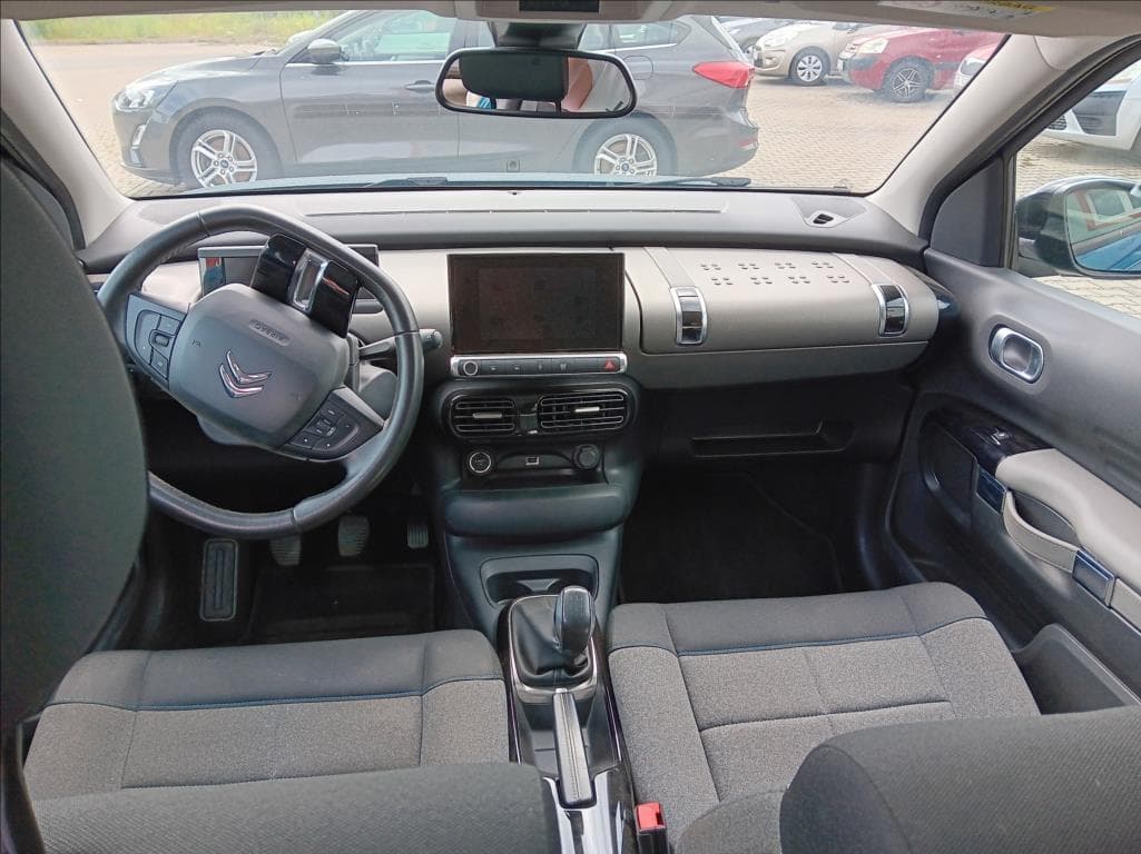 2018 Citroen C4 - 12