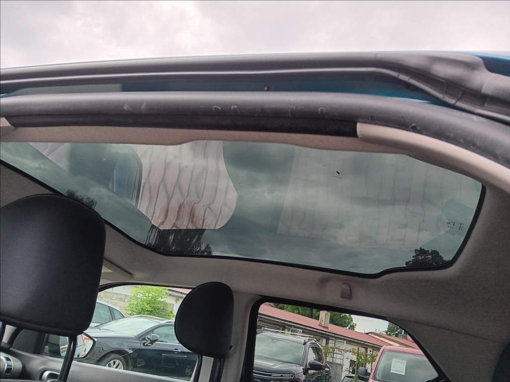 2018 Citroen C4 - 13