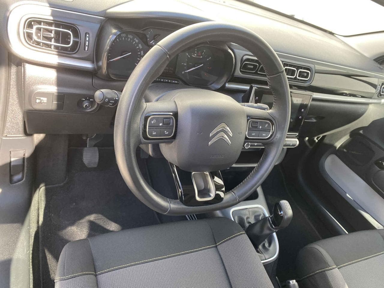 2022 Citroen C3 - 18