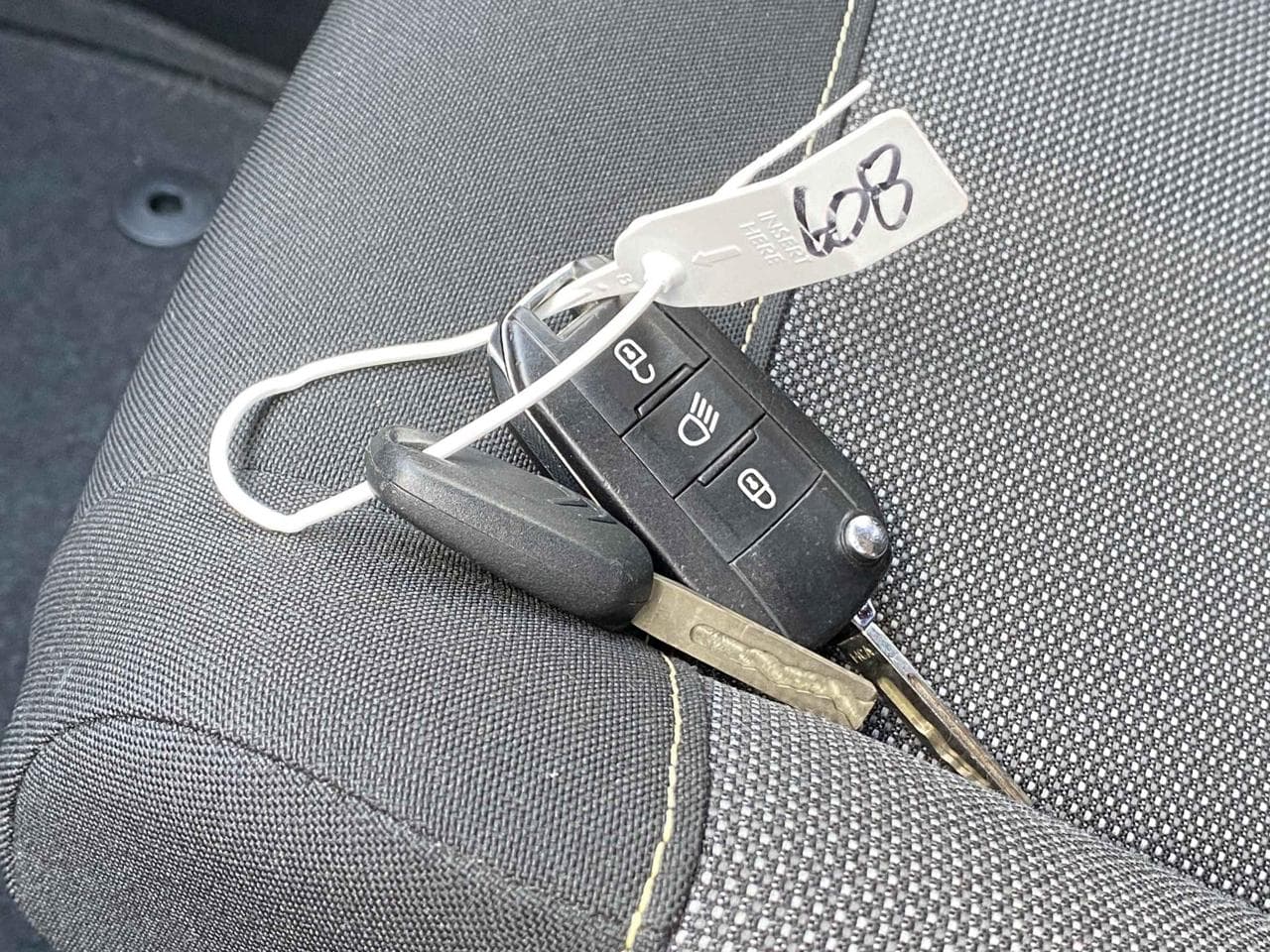 2017 Citroen C3 - 30