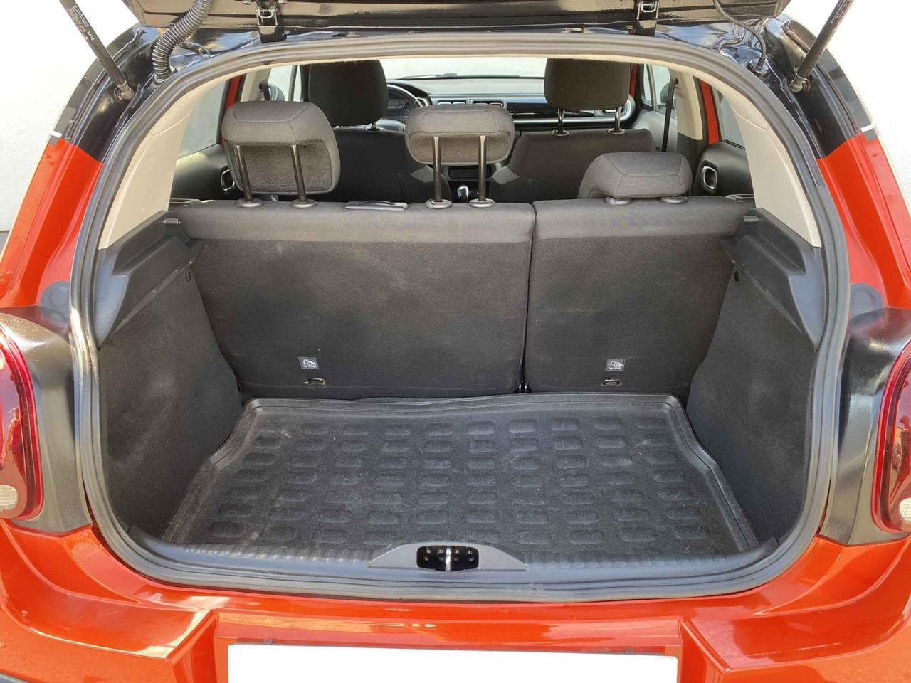 2017 Citroen C3 - 10
