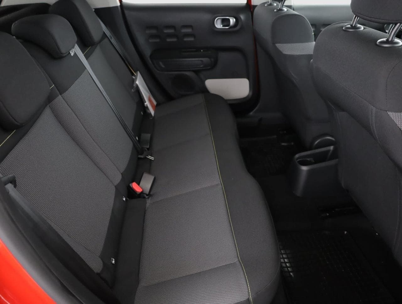 2018 Citroen C3 - 28