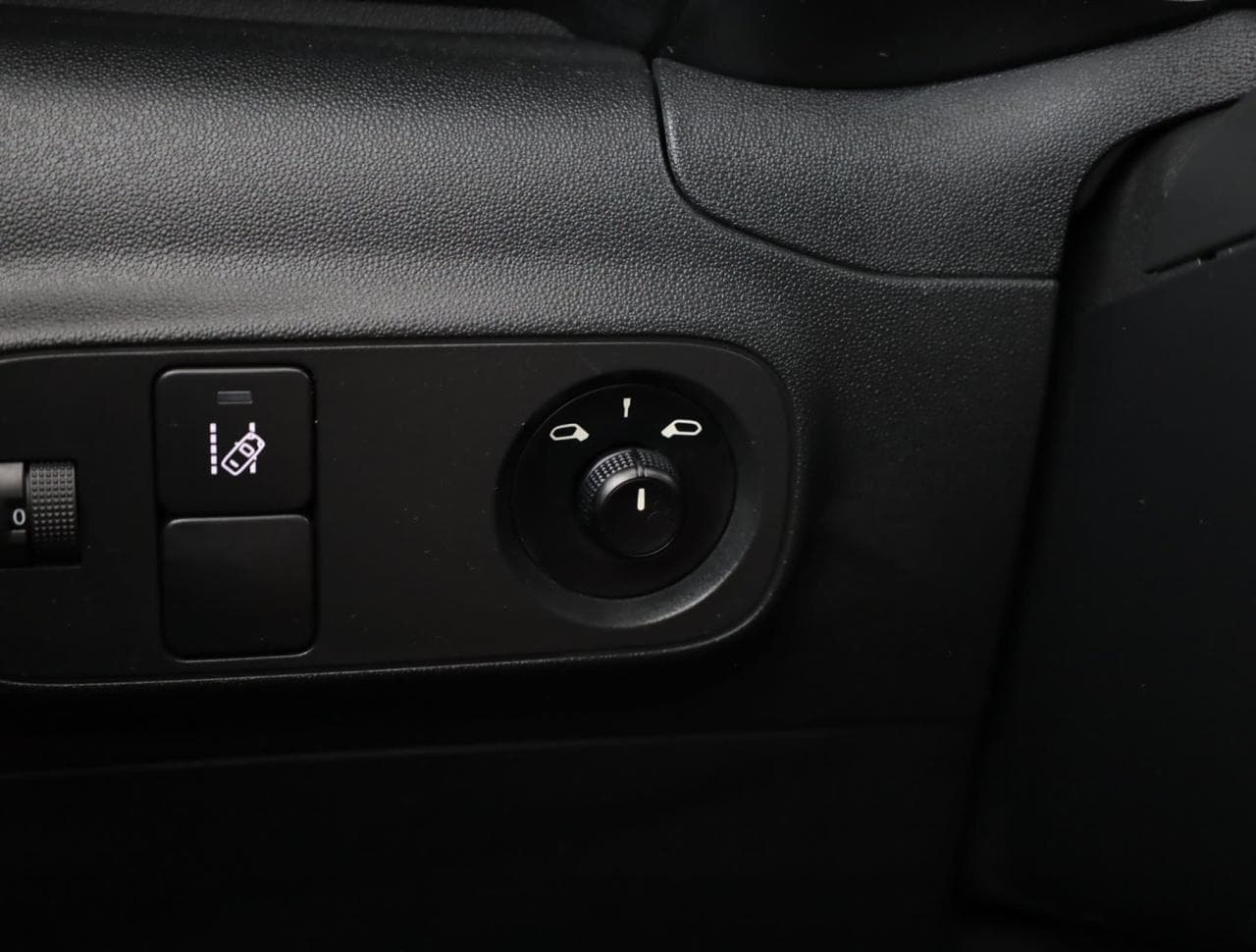 2018 Citroen C3 - 51