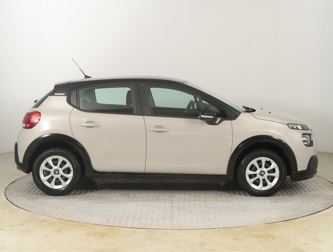 2021 Citroen C3 - 8