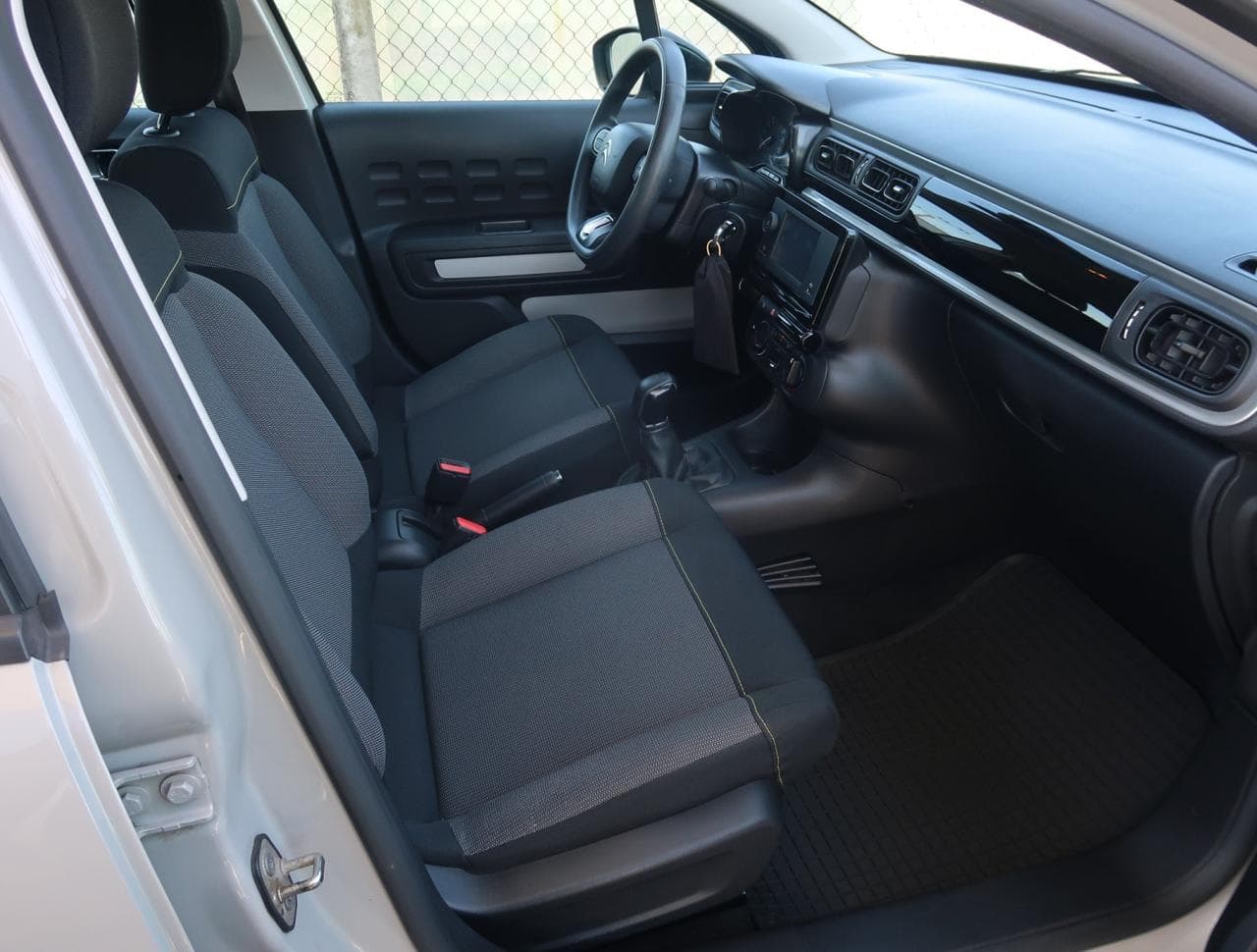 2021 Citroen C3 - 12