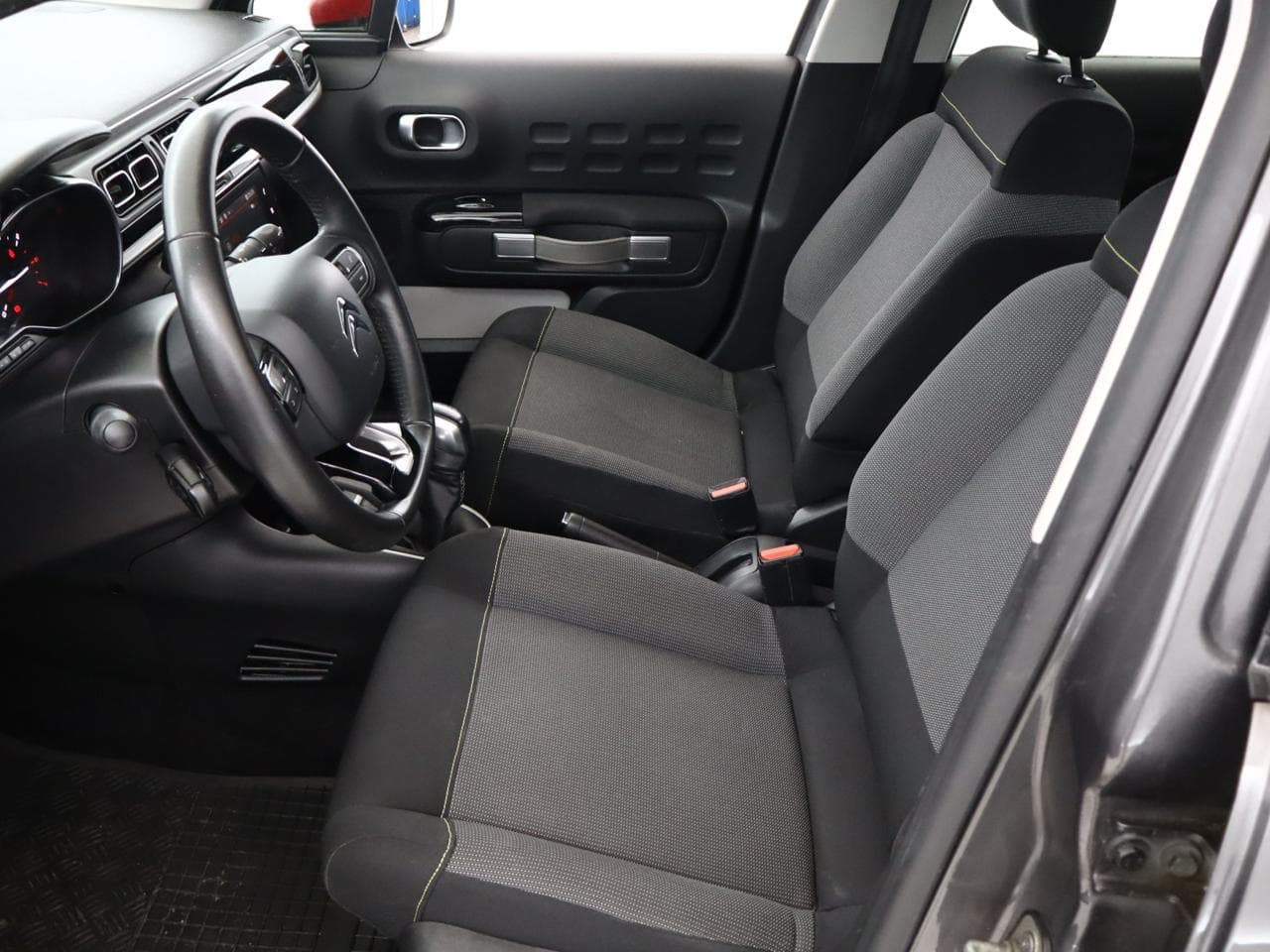 2018 Citroen C3 - 14