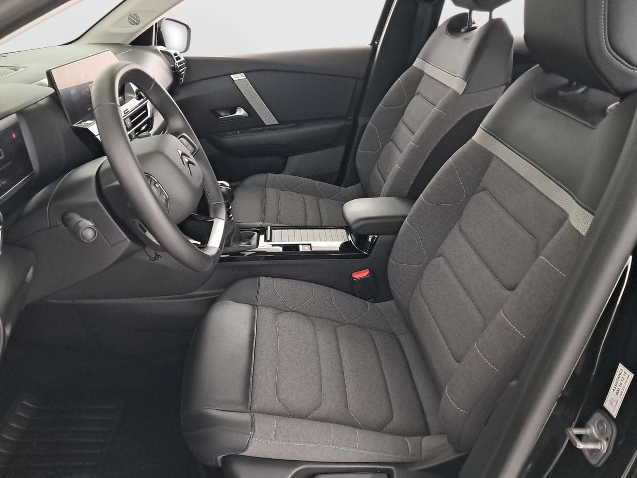 2022 Citroen C4 - 29