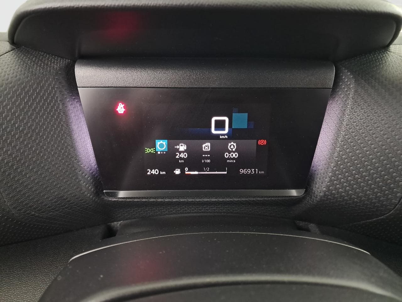 2022 Citroen C4 - 31