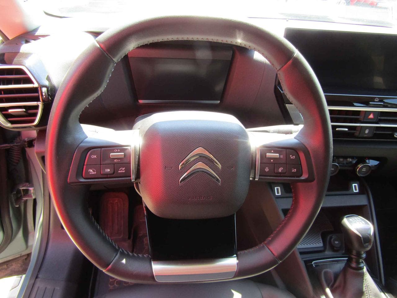 2021 Citroen C4 - 27
