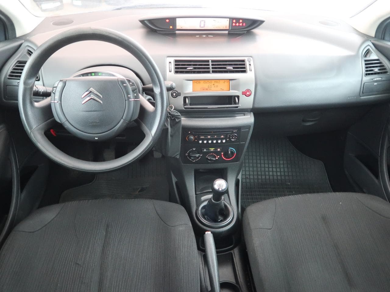 2010 Citroen C4 - 17