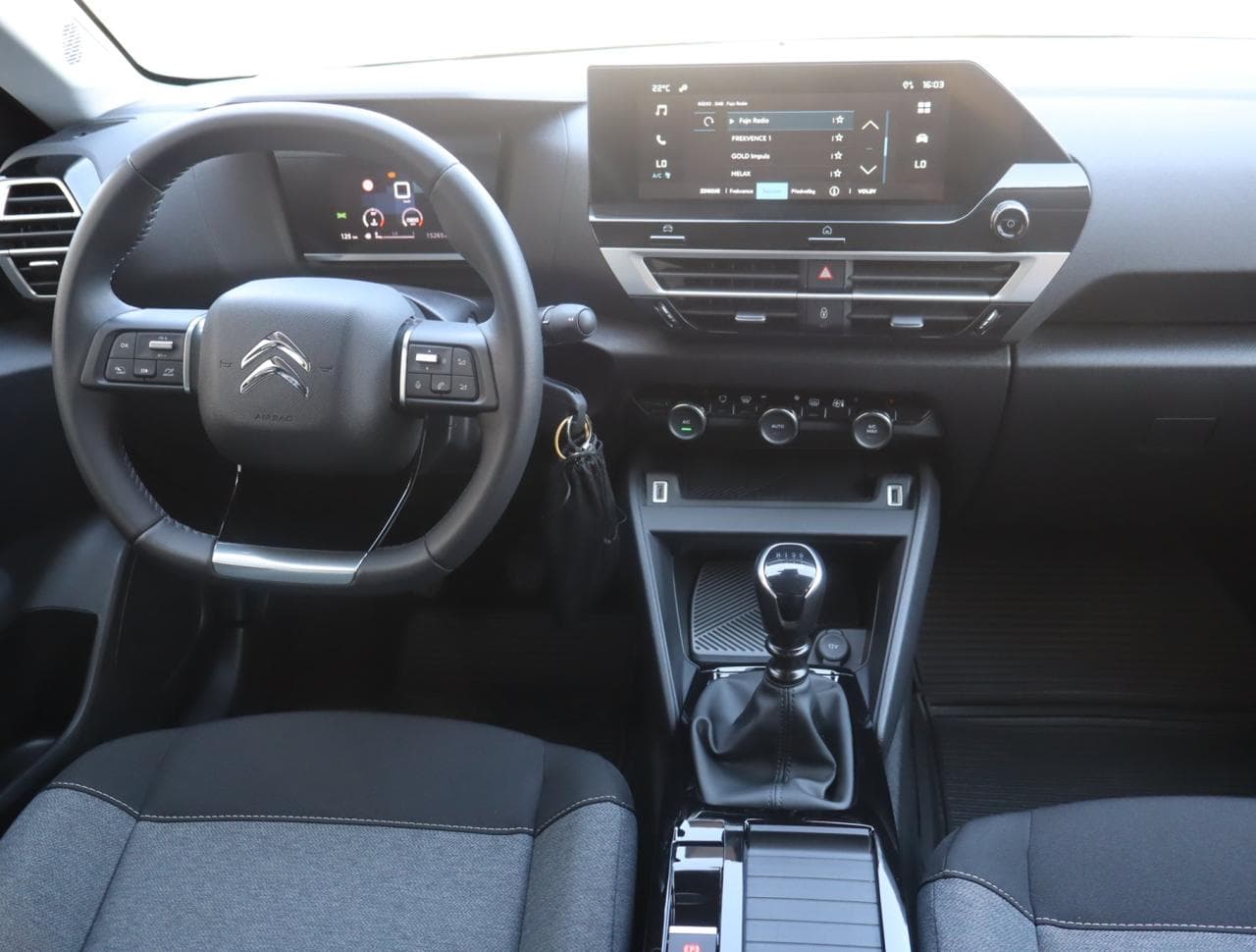 2025 Citroen C4 - 16