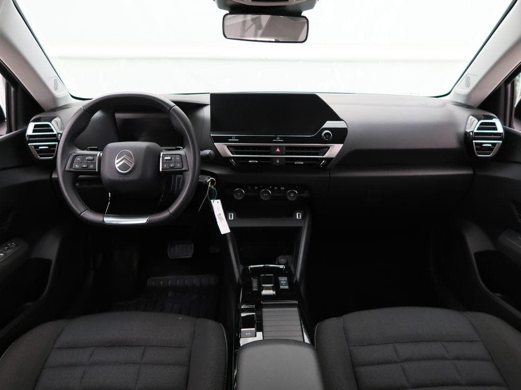 2025 Citroen C4 - 32
