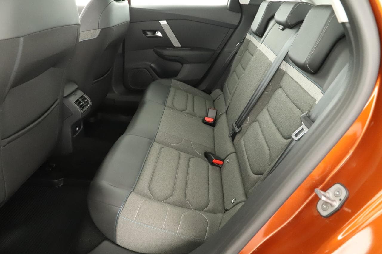 2021 Citroen C4 - 23