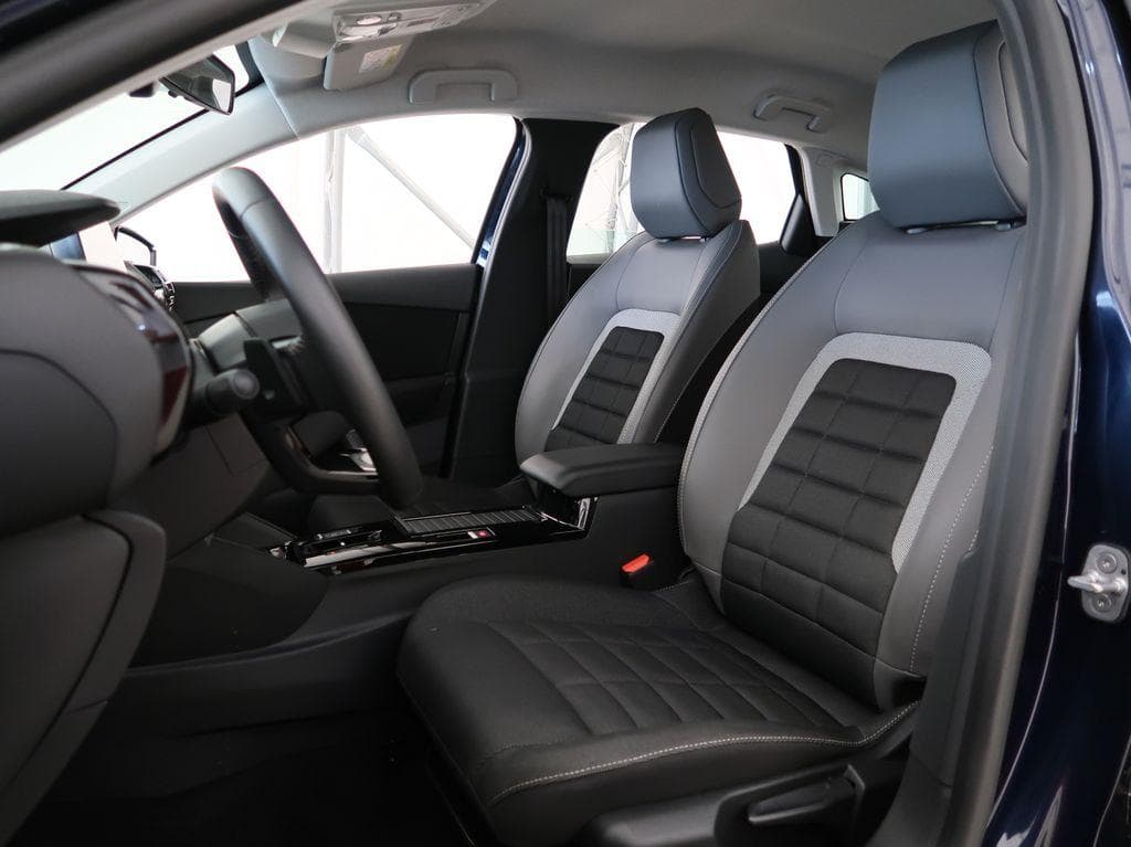 2025 Citroen C4 - 13