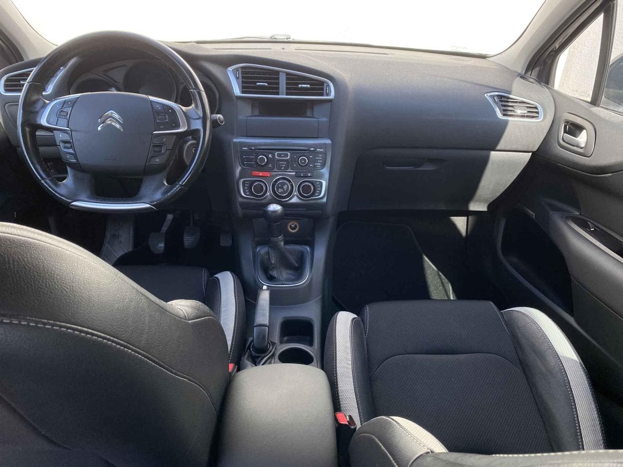 2012 Citroen C4 - 8