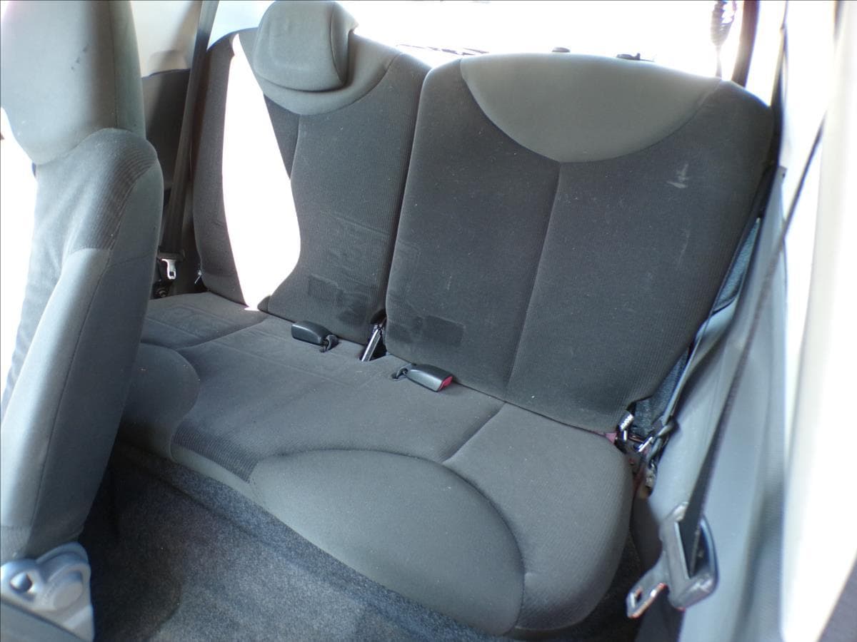 2006 Citroen C1 - 13