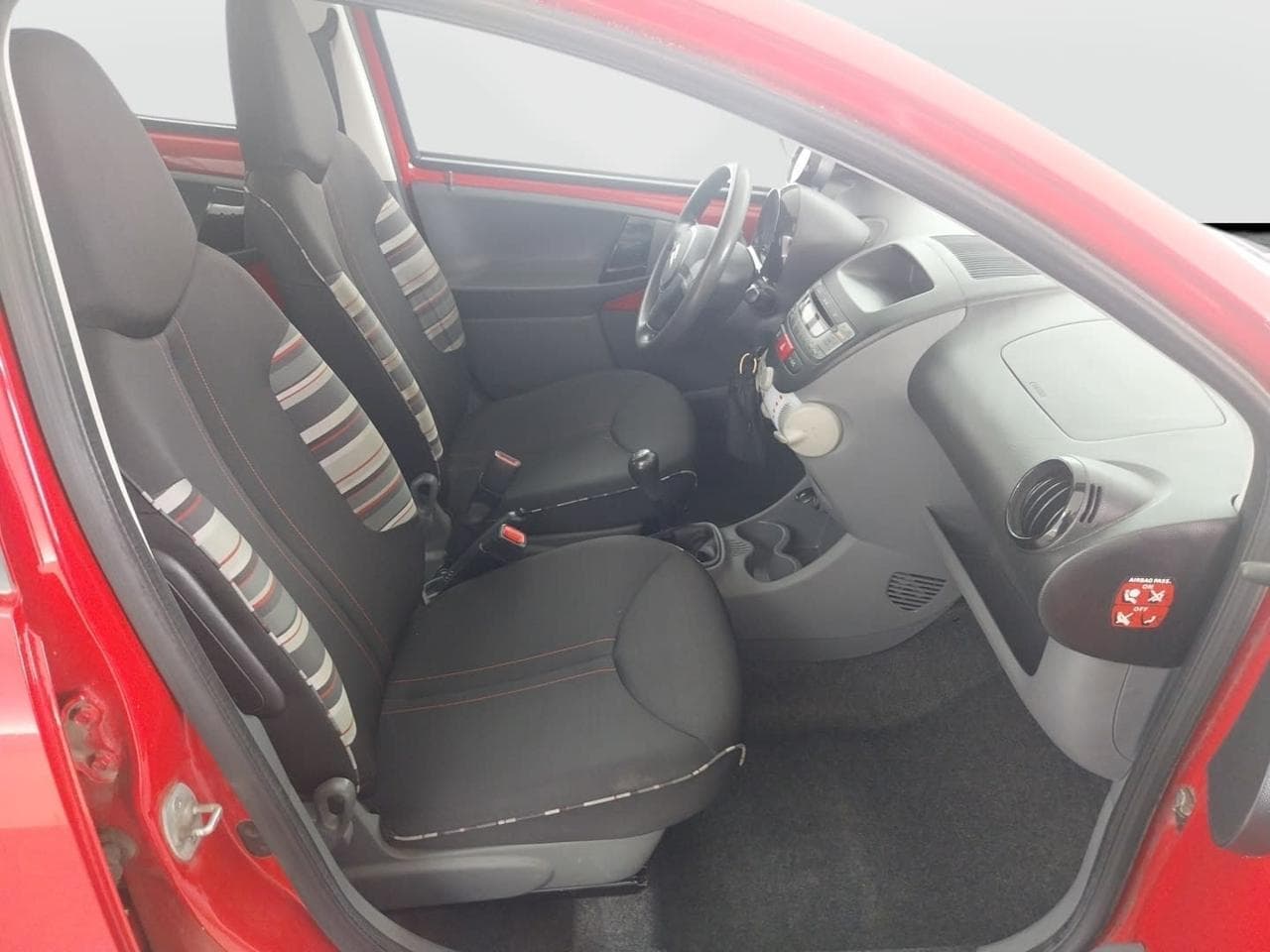 2011 Citroen C1 - 12