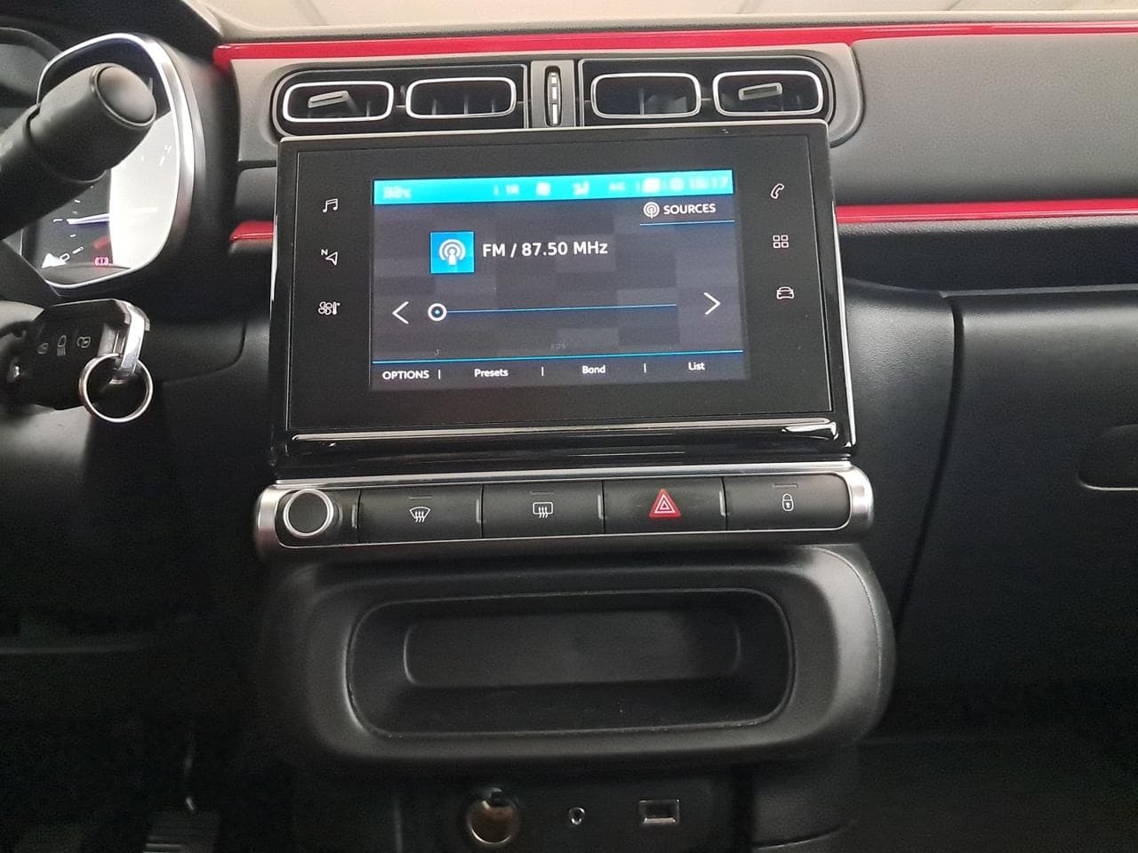 2017 Citroen C3 - 18