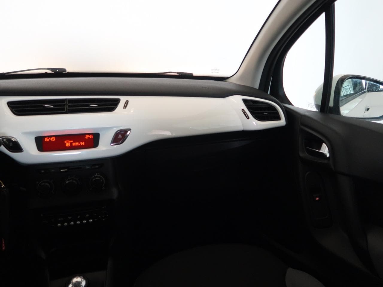 2012 Citroen C3 - 11