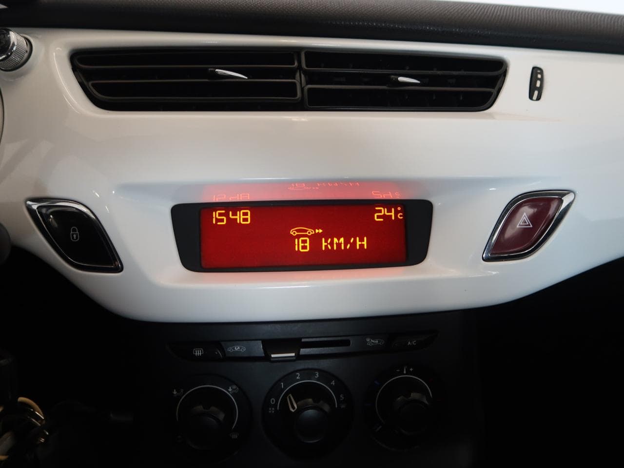 2012 Citroen C3 - 18