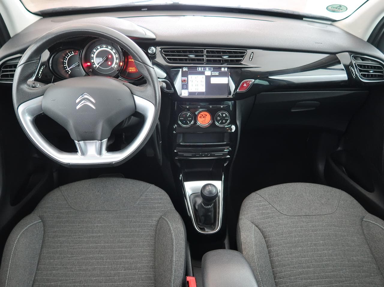 2016 Citroen C3 - 10