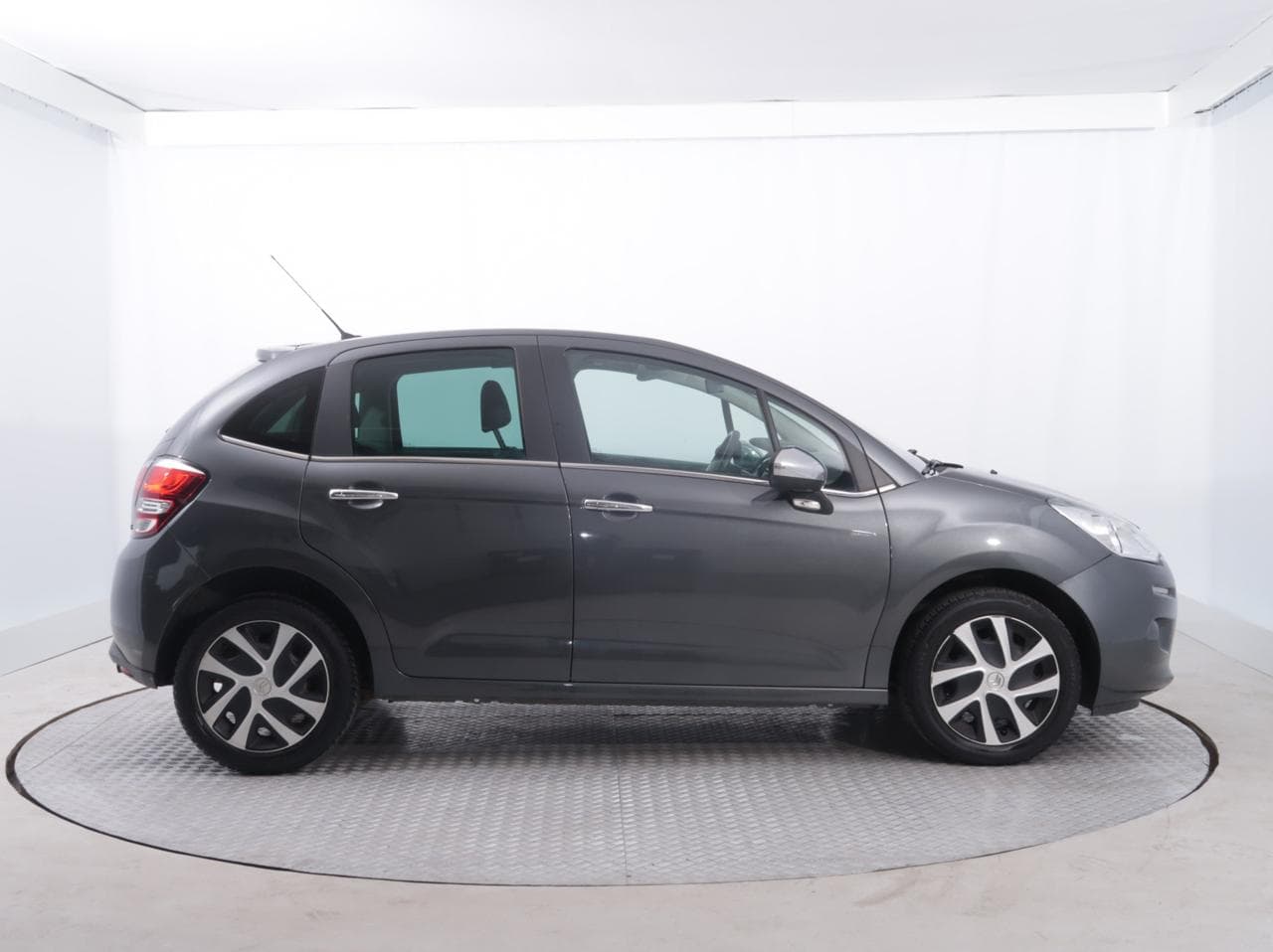 2016 Citroen C3 - 8