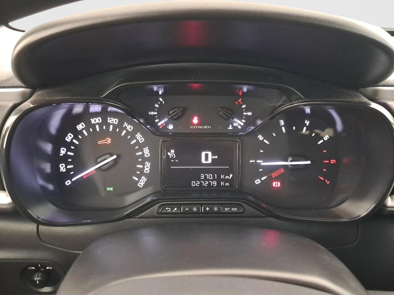 2020 Citroen C3 - 17