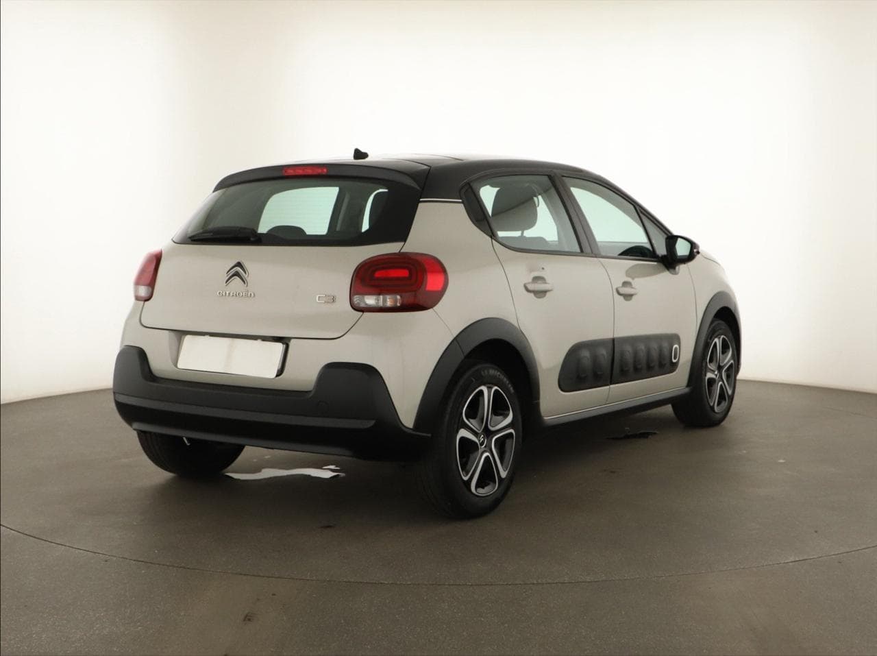 2018 Citroen C3 - 7