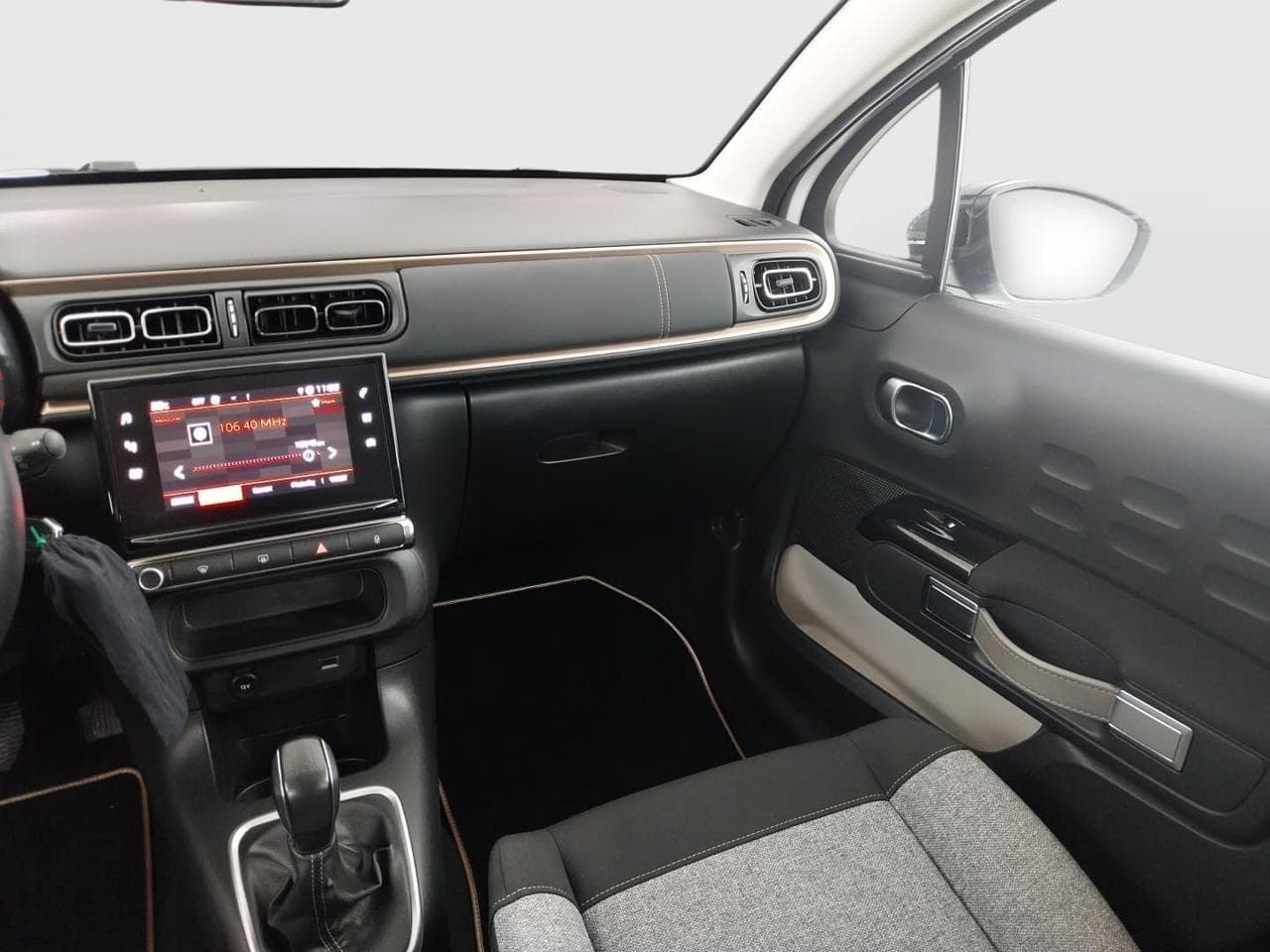 2020 Citroen C3 - 11