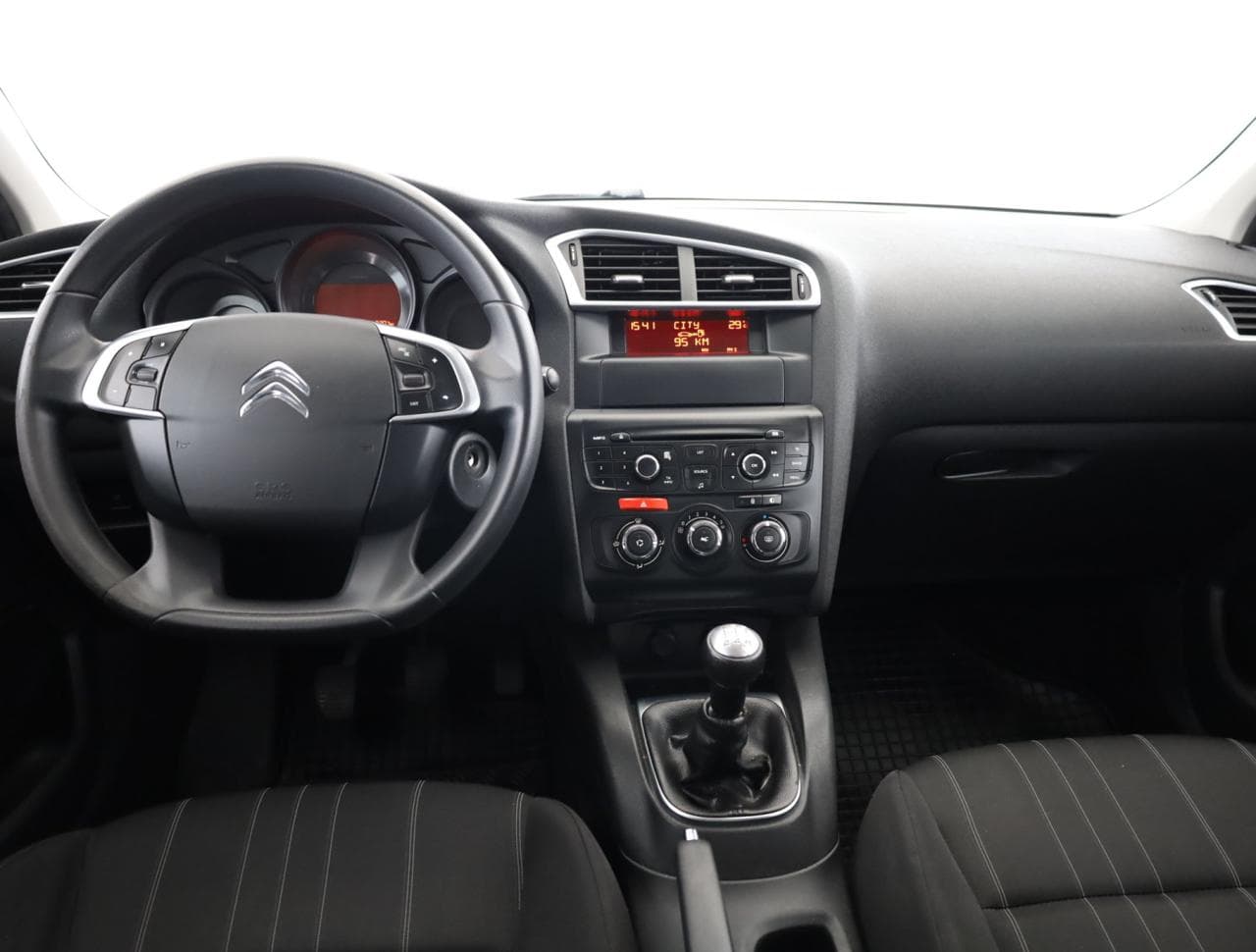 2013 Citroen C4 - 9