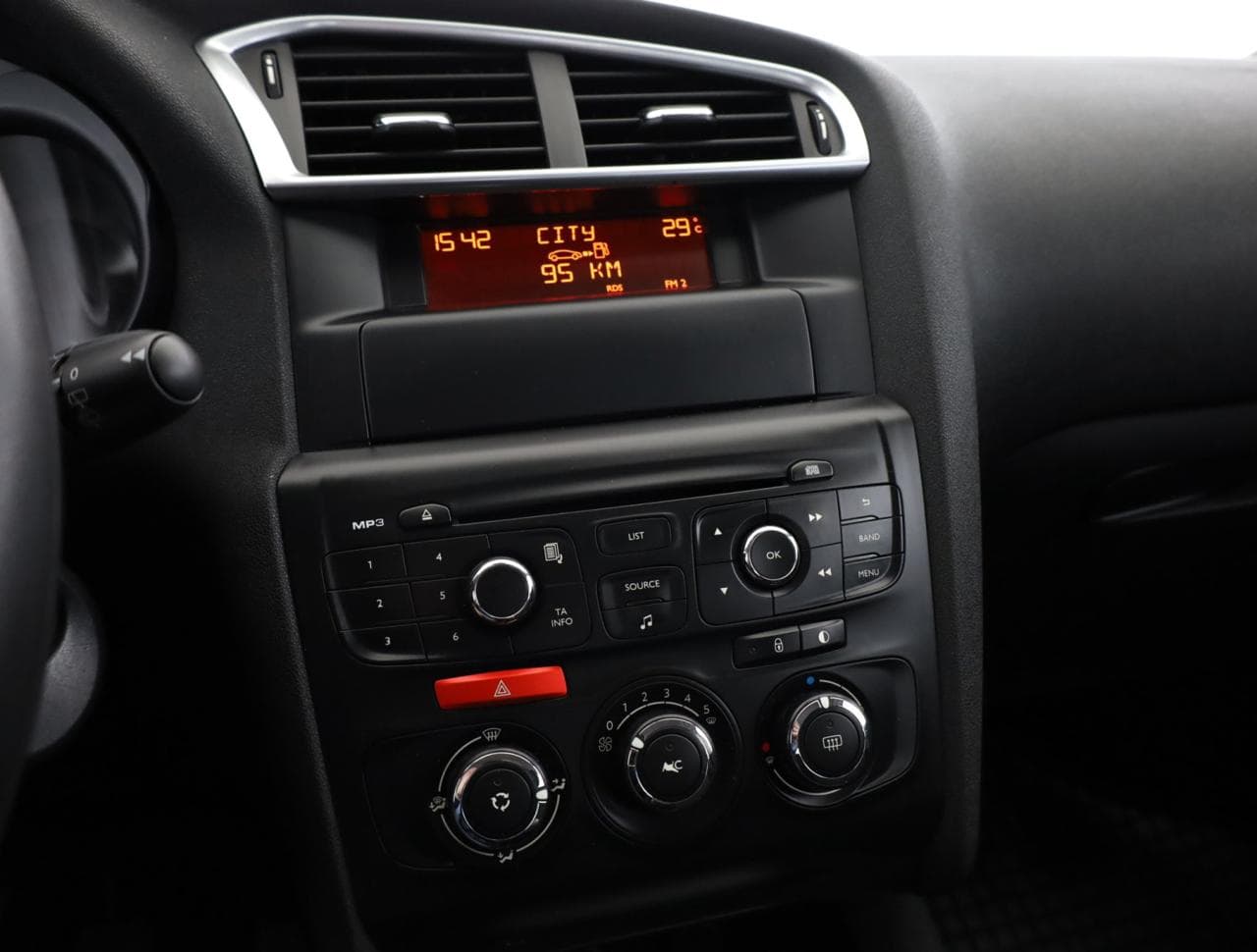 2013 Citroen C4 - 16
