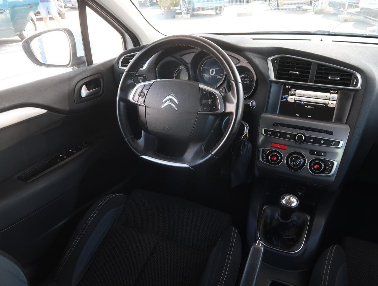 2016 Citroen C4 - 9