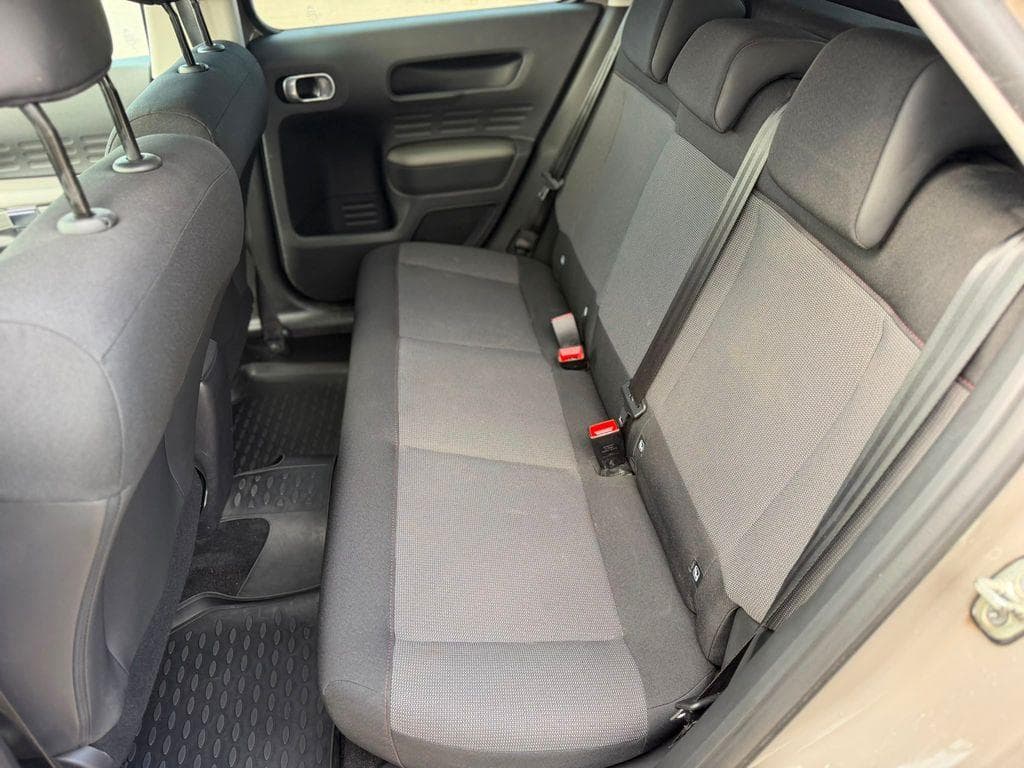 2018 Citroen C4 - 11