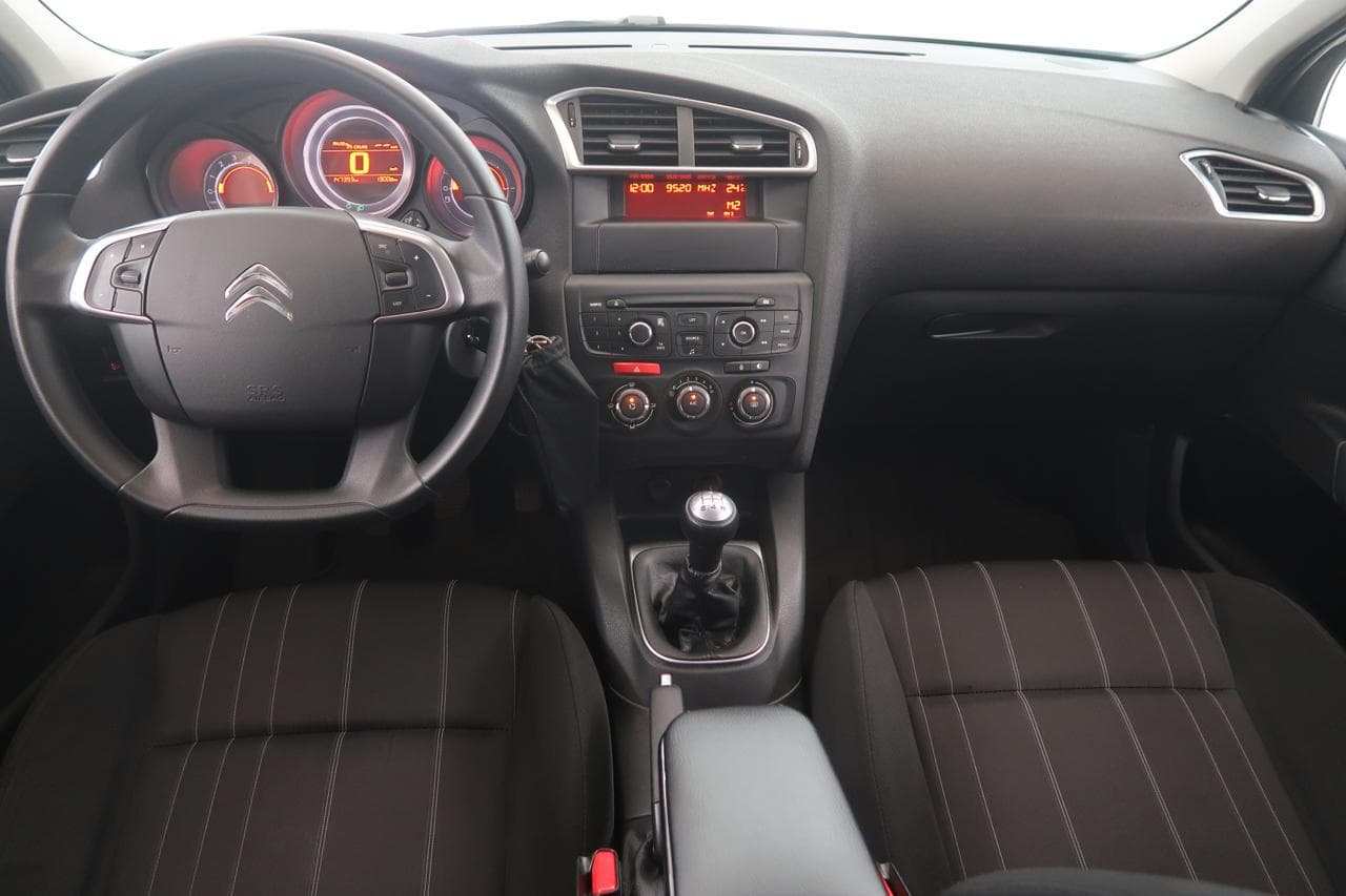 2013 Citroen C4 - 10