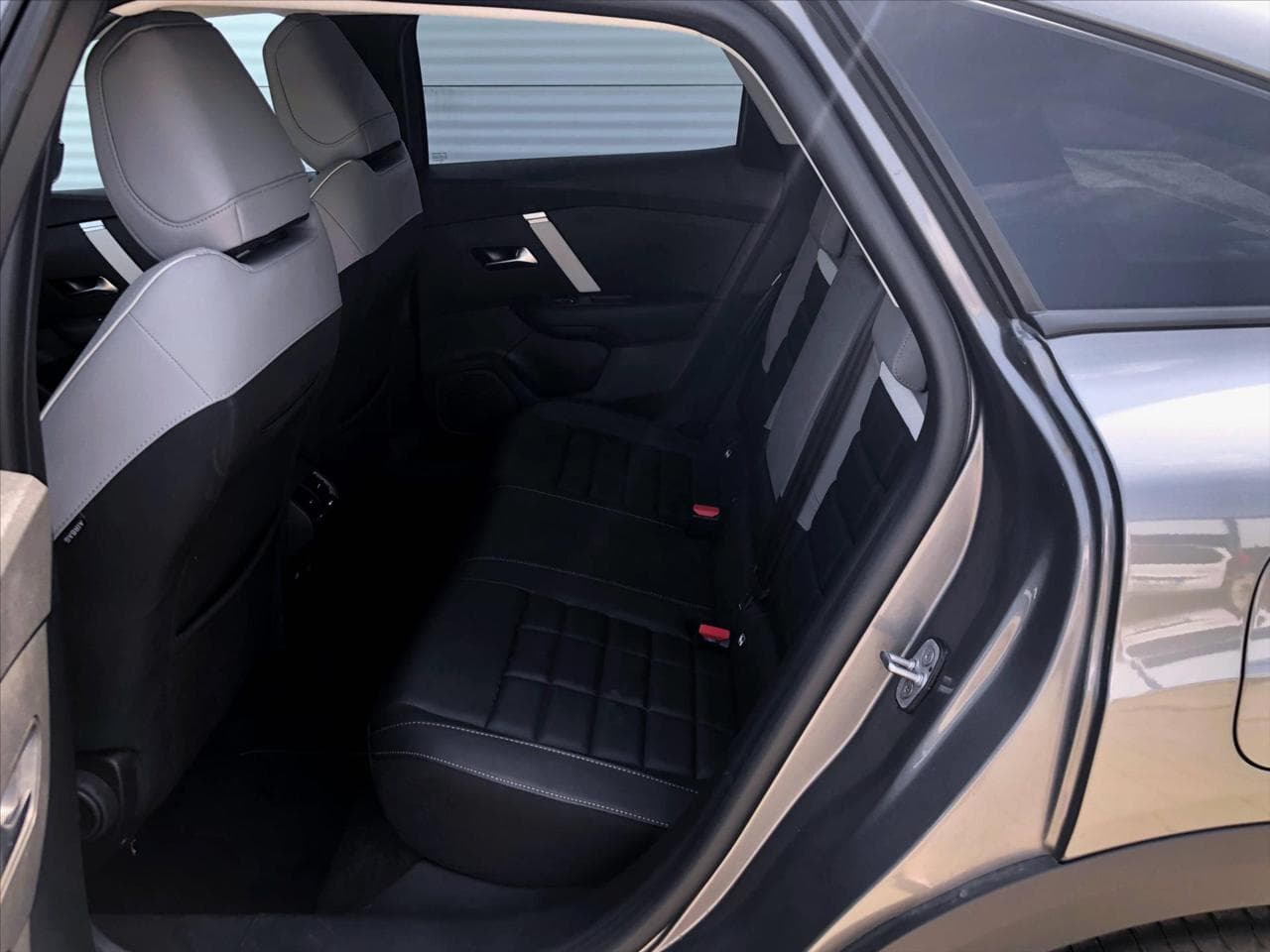 2025 Citroen C4 - 13